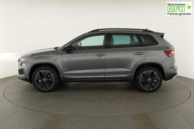 Skoda Karoq Sportline 1.5 TSI DSG Sportline, Pano, AHK, Navi, CANTON, Matrix, AreaView, Side, el. Klappe, FS-beheizbar, 5 J.-Garantie 