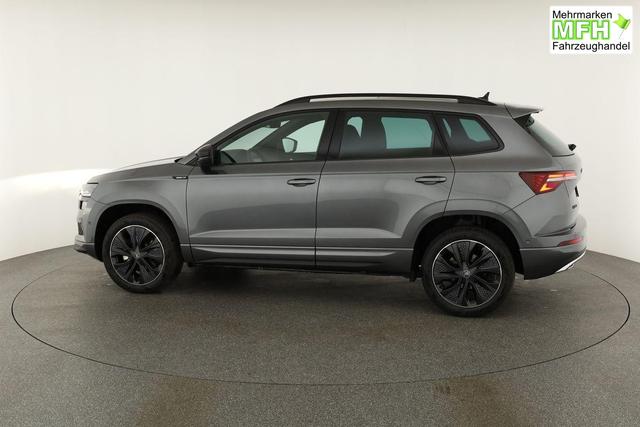 Skoda Karoq Sportline 1.5 TSI DSG Sportline, Pano, AHK, Navi, CANTON, Matrix, AreaView, Side, el. Klappe, FS-beheizbar, 5 J.-Garantie 