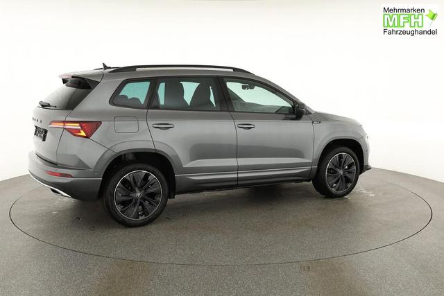 Skoda Karoq Sportline 1.5 TSI DSG Sportline, AHK, Navi, CANTON, Matrix, AreaView, Side, Kamera, el. Klappe, FS-beheizbar, 5 J.-Garantie 