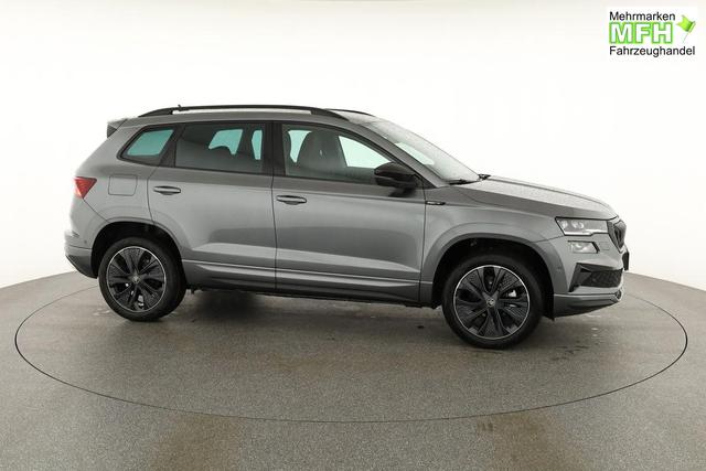 Skoda Karoq Sportline 1.5 TSI DSG Sportline, AHK, Navi, CANTON, Matrix, AreaView, Side, Kamera, el. Klappe, FS-beheizbar, 5 J.-Garantie 