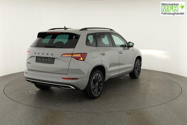 Skoda Karoq Sportline 1.5 TSI DSG Sportline, AHK, Navi, CANTON, Matrix, AreaView, Side, Kamera, el. Klappe, FS-beheizbar, 5 J.-Garantie 