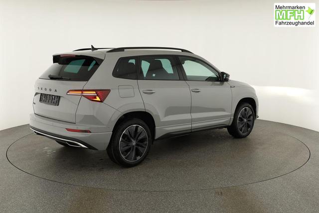 Skoda Karoq Sportline 1.5 TSI DSG Sportline, AHK, Navi, CANTON, Matrix, AreaView, Side, Kamera, el. Klappe, FS-beheizbar, 5 J.-Garantie 