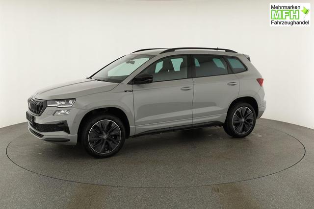 Skoda Karoq Sportline 1.5 TSI DSG Sportline, AHK, Navi, CANTON, Matrix, AreaView, Side, Kamera, el. Klappe, FS-beheizbar, 5 J.-Garantie 