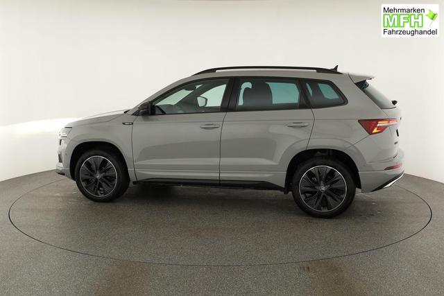 Skoda Karoq Sportline 1.5 TSI DSG Sportline, AHK, Navi, CANTON, Matrix, AreaView, Side, Kamera, el. Klappe, FS-beheizbar, 5 J.-Garantie 