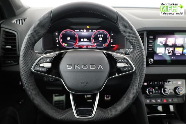 Skoda Karoq Sportline 1.5 TSI DSG Sportline, Pano, AHK, Navi, CANTON, Matrix, AreaView, Side, el. Klappe, FS-beheizbar, 5 J.-Garantie 