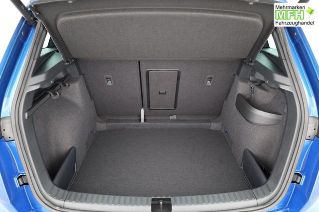Skoda Karoq Sportline 1.5 TSI DSG Sportline, Pano, AHK, Navi, CANTON, Matrix, AreaView, Side, el. Klappe, FS-beheizbar, 5 J.-Garantie 