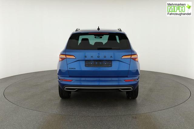 Skoda Karoq Sportline 1.5 TSI DSG Sportline, Pano, AHK, Navi, CANTON, Matrix, AreaView, Side, el. Klappe, FS-beheizbar, 5 J.-Garantie 