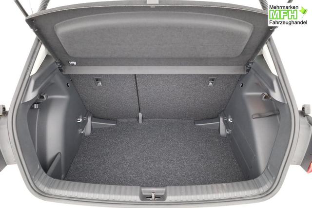 Skoda Fabia Selection 1.0 TSI Selection, Park, SmartLink, 4 J.-Garantie 