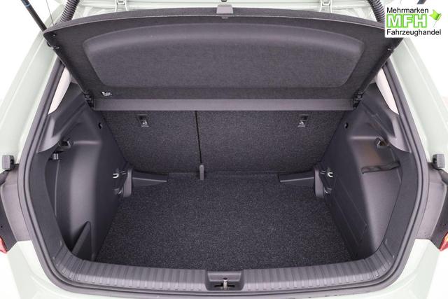 Skoda Fabia Selection 1.0 TSI Selection, Park, SmartLink, 4 J.-Garantie 