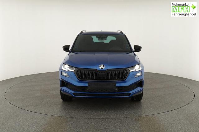 Skoda Karoq Sportline 1.5 TSI DSG Sportline, AHK, Navi, CANTON, Matrix, AreaView, Side, Kamera, el. Klappe, FS-beheizbar, 5 J.-Garantie 
