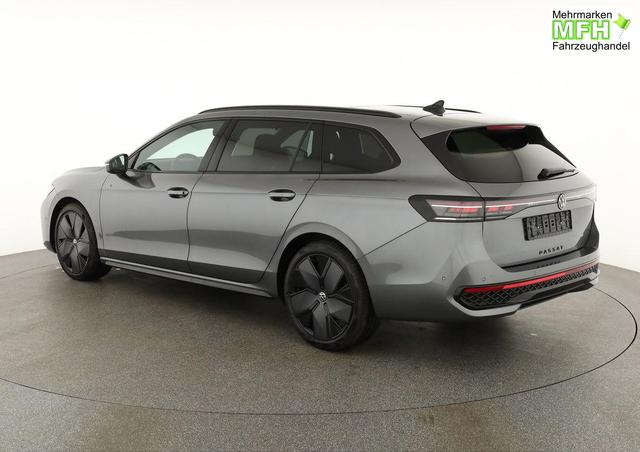 Volkswagen Passat Variant 2.0 TDI 142 kW 4Motion R-Line DSG 4M Black, Pano, AHK, Navi, IQ.Light, Side, Kamera, el. Klappe, 19-Zoll, 5 J.-Garantie 