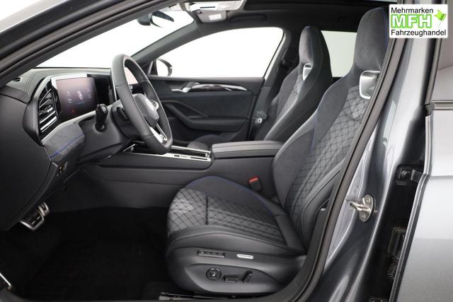 Volkswagen Passat Variant 2.0 TDI 142 kW 4Motion R-Line DSG 4M Black, Pano, AHK, Navi, IQ.Light, Side, Kamera, el. Klappe, 19-Zoll, 5 J.-Garantie 