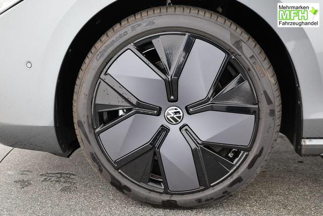 Volkswagen Passat Variant 2.0 TDI 142 kW 4Motion R-Line DSG 4M Black, Pano, AHK, Navi, IQ.Light, Side, Kamera, el. Klappe, 19-Zoll, 5 J.-Garantie 