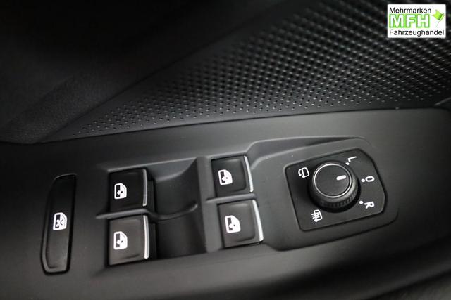 Volkswagen Passat Variant 2.0 TDI 142 kW 4Motion R-Line DSG 4M Black, Pano, AHK, Navi, IQ.Light, Side, Kamera, el. Klappe, 19-Zoll, 5 J.-Garantie 