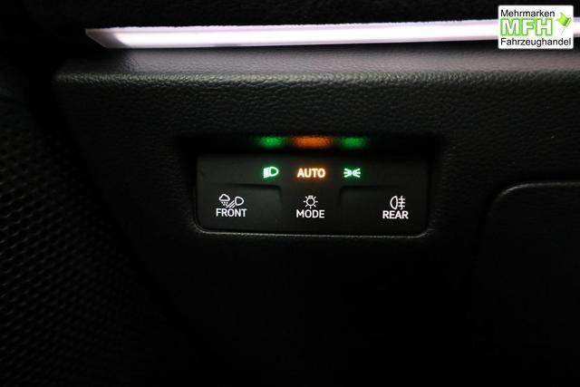 Volkswagen Passat Variant 2.0 TDI 142 kW 4Motion R-Line DSG 4M Black, Pano, AHK, Navi, IQ.Light, Side, Kamera, el. Klappe, 19-Zoll, 5 J.-Garantie 