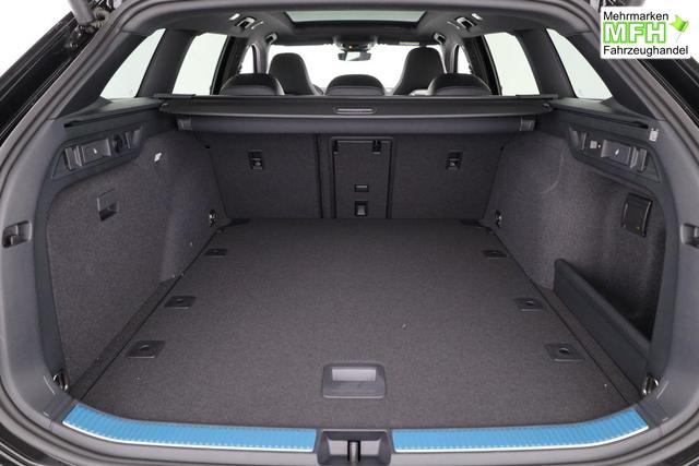Volkswagen Passat Variant 2.0 TDI 142 kW 4Motion R-Line DSG 4M Black, Pano, AHK, Navi, IQ.Light, Side, Kamera, el. Klappe, 19-Zoll, 5 J.-Garantie 