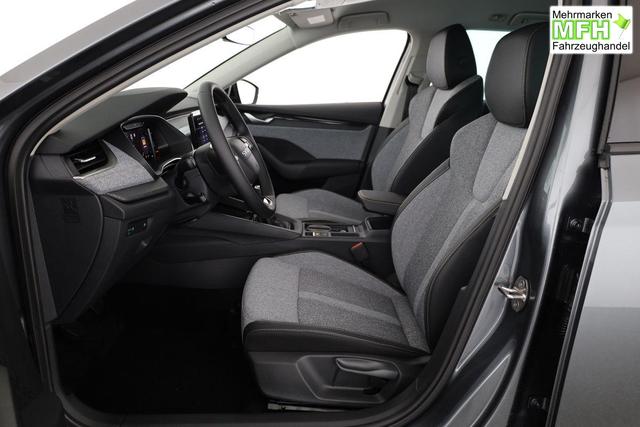 Skoda Octavia Combi 1.5 TSI 110 kW Selection Selection, AHK, LED, Side, ACC, Kamera, 17-Zoll 