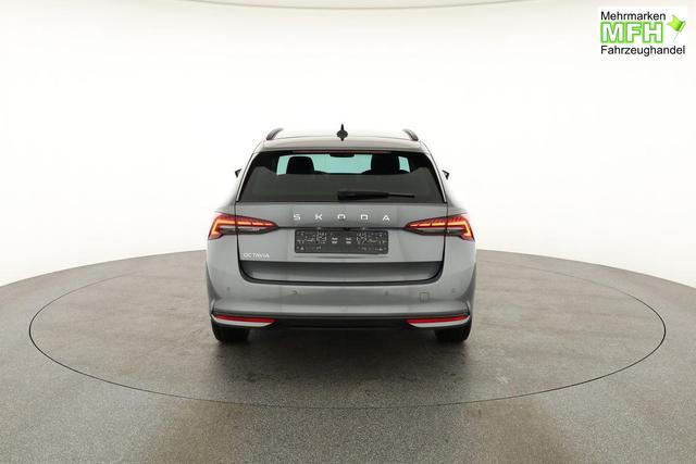 Skoda Octavia Combi 1.5 TSI 110 kW Selection Selection, AHK, LED, Side, ACC, Kamera, 17-Zoll 