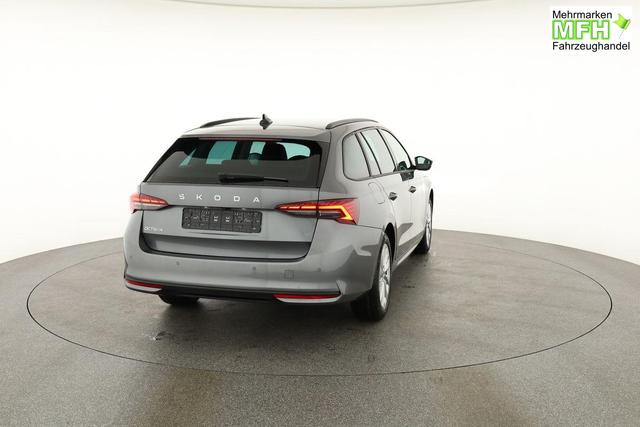 Skoda Octavia Combi 1.5 TSI 110 kW Selection Selection, AHK, LED, Side, ACC, Kamera, 17-Zoll 