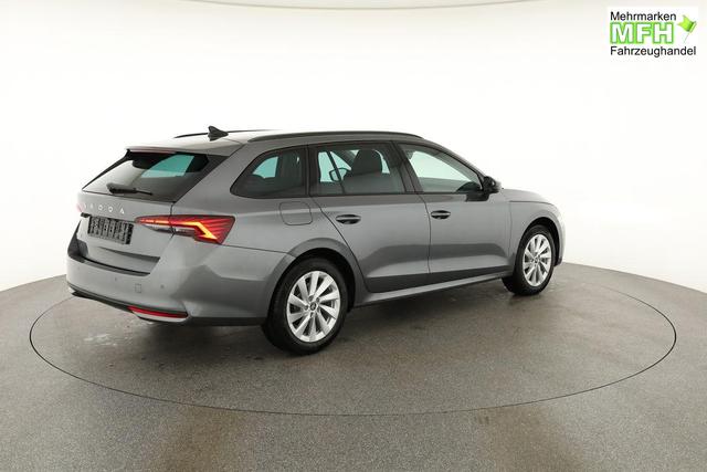Skoda Octavia Combi 1.5 TSI 110 kW Selection Selection, AHK, LED, Side, ACC, Kamera, 17-Zoll 