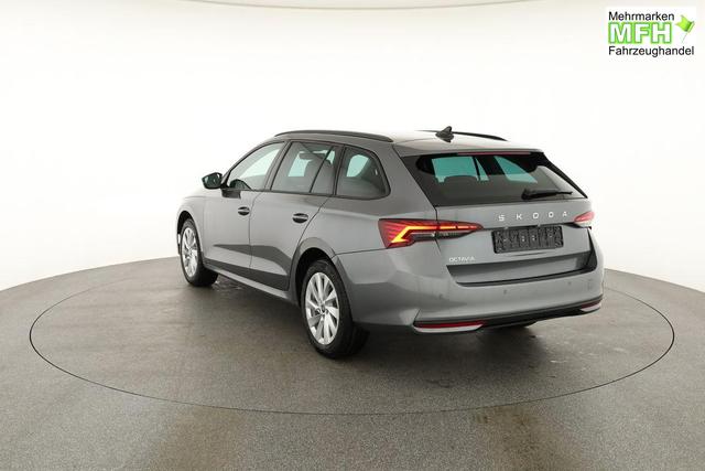Skoda Octavia Combi 1.5 TSI 110 kW Selection Selection, AHK, LED, Side, ACC, Kamera, 17-Zoll 