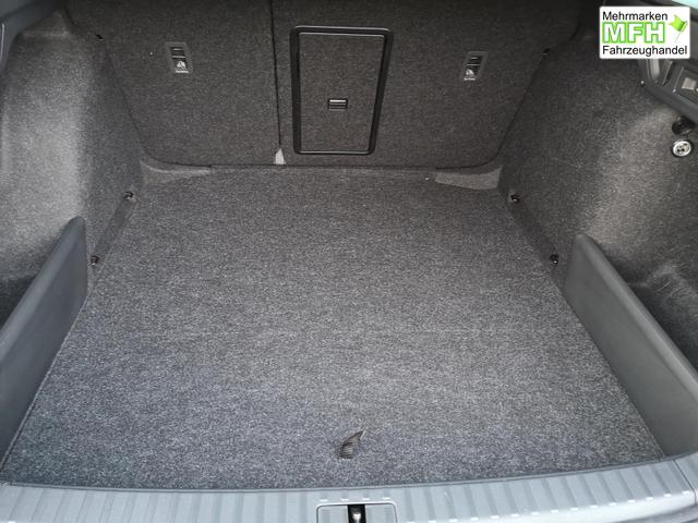 Skoda Octavia Combi 2.0 TDI 110 kW Sportline Kombi DSG Matrix AHK Navi ACC el. Hk 18 Zoll 