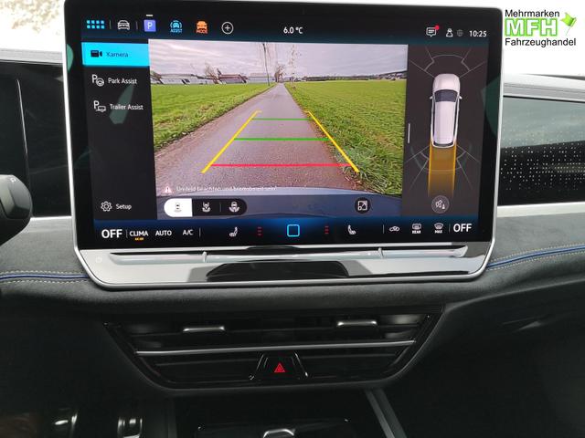 Volkswagen Passat Variant 2.0 TDI 142 kW 4Motion R-Line DSG ABT Pano 19 Zoll Head Up AHK Navi 