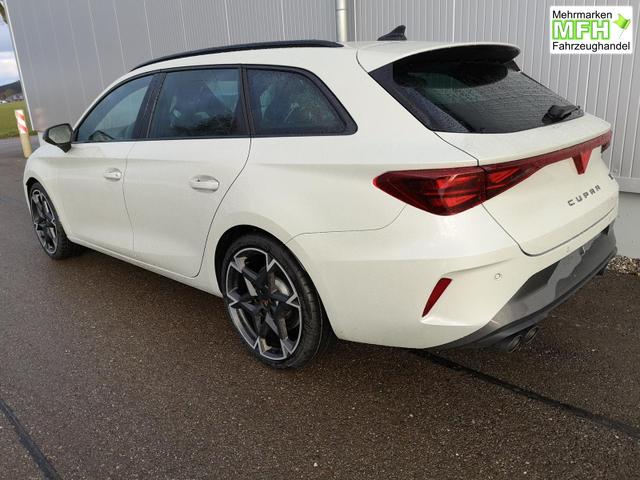 Cupra Leon Sportstourer 2.0 TSI 245 kW 4Drive VZ Kombi 2.0TSI DSG 4x4 AHK GV5 LED el. Hk 