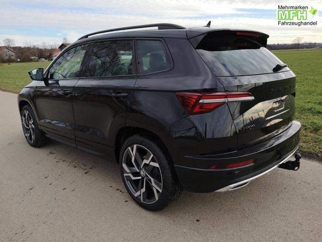Skoda Karoq Sportline 2.0TDI DSG 4x4 AHK Matrix Leder 19 Zoll 