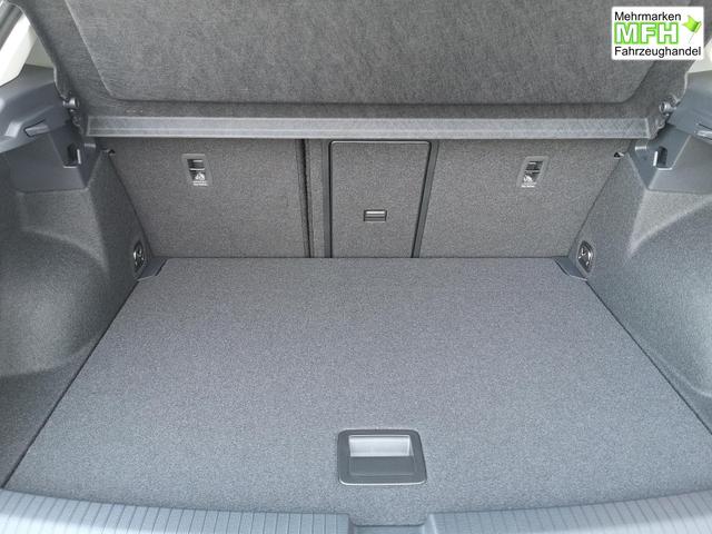 Volkswagen T-Roc LIFE 1.5 TSI DSG GV5 PDC Kamera ACC LED Sunset 17 Zoll 