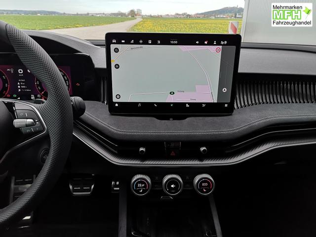 Skoda Superb Combi 1.5 TSI iV 150 kW Sportline Kombi Head Up Pano AHK GV5 