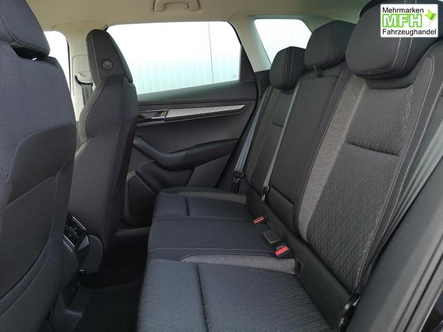 Skoda Karoq Selection 2.0 TDI DSG 4x4 GV5 AHK 18 Ladeb 