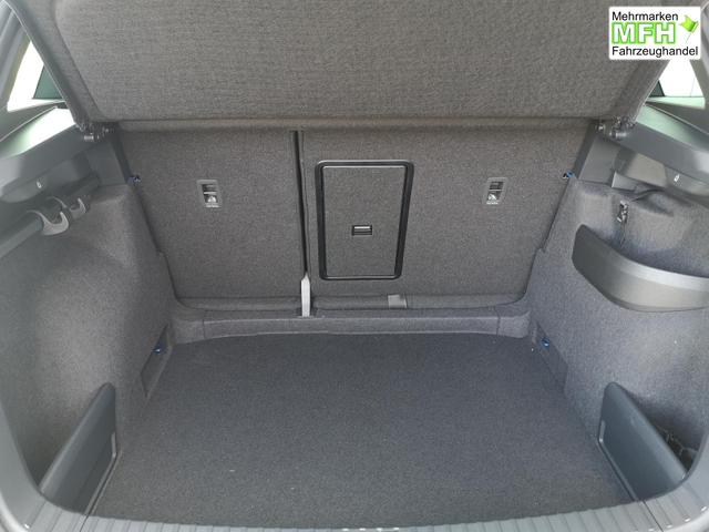 Skoda Karoq Sportline 2.0TDI DSG 4x4 AHK Matrix Navi ACC 