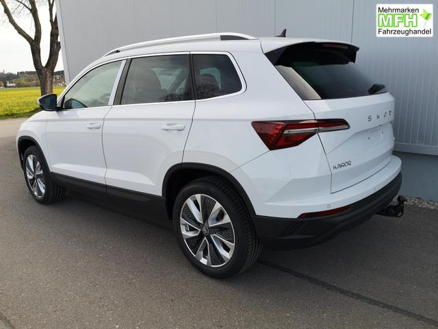 Skoda Karoq Selection 2.0 TDI DSG 4x4 GV5 AHK 18 Ladeb 