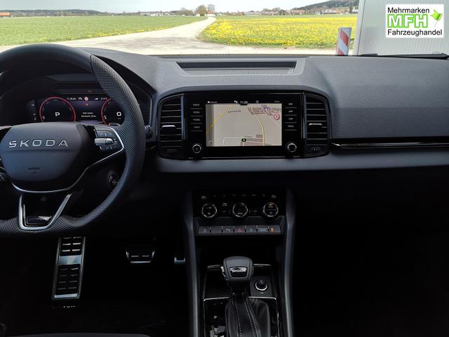 Skoda Karoq Sportline 2.0TDI DSG 4x4 AHK Matrix Navi ACC 