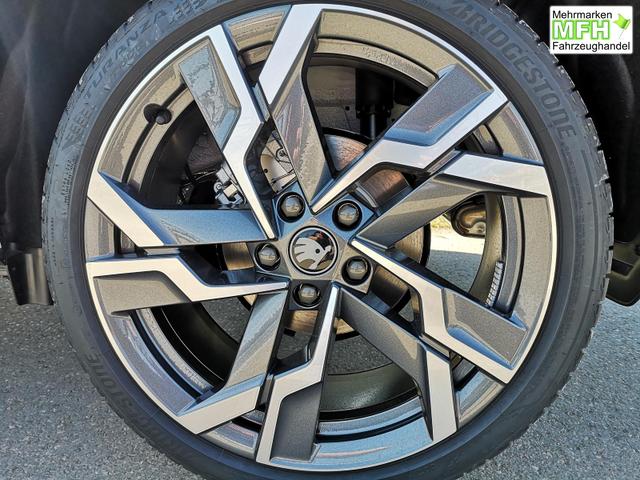 Skoda Karoq Sportline 2.0TDI DSG 4x4 AHK Matrix Leder 19 Zoll 