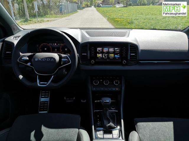 Skoda Karoq Sportline 2.0TSI DSG 4x4 AHK Matrix Pano Sound Leder 19 Zoll 