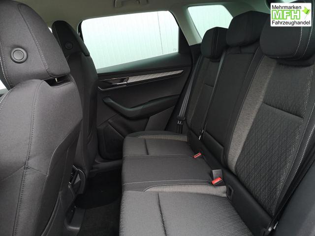 Skoda Karoq Selection 2.0 TDI DSG GV5 AHK 17 