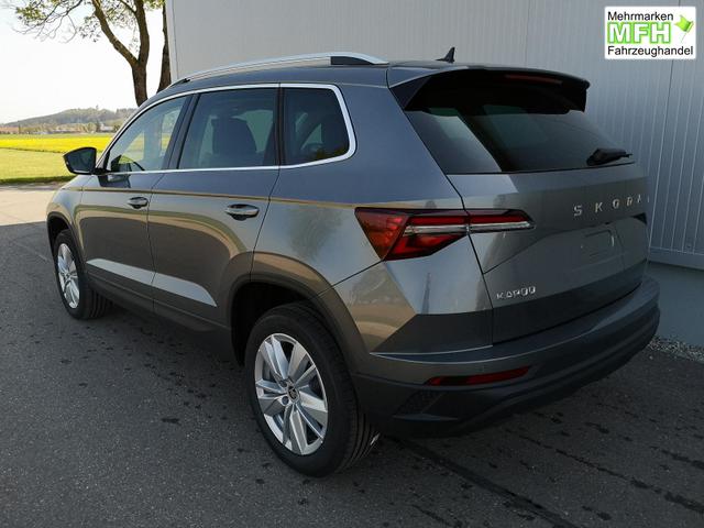 Skoda Karoq Selection 2.0 TDI DSG GV5 AHK 17 