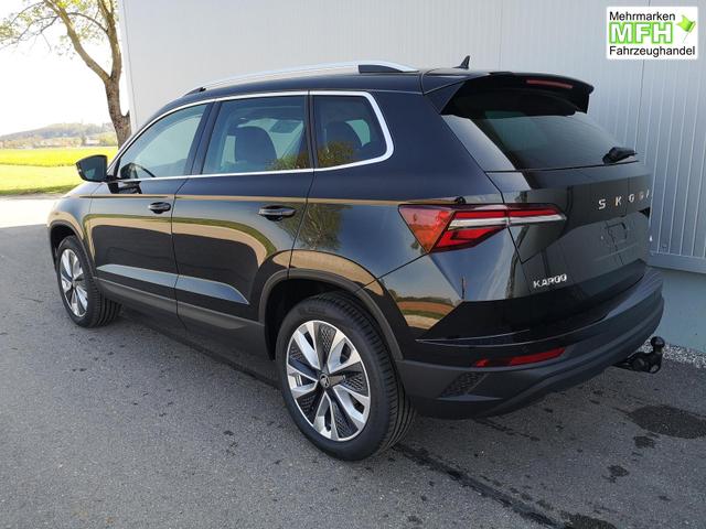 Skoda Karoq Selection 2.0 TDI DSG 4x4 GV5 AHK 18 Ladeb 