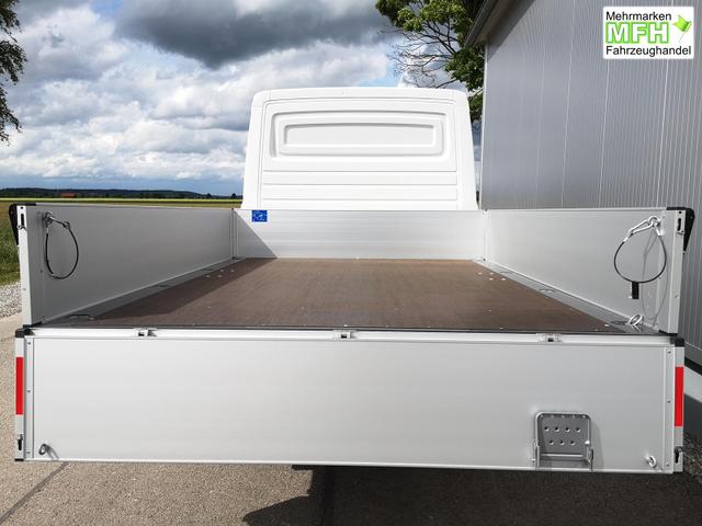 Volkswagen Crafter Pritschenwagen Pritsche 35 DOKA mittellang FWD 2.0 TDI AHK Klima 