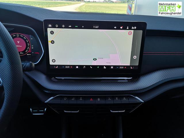 Skoda Octavia Combi 2.0 TSI 195 kW RS Kombi ABT 2.0TSI Pano Matrix Area AHK Sound GV5 