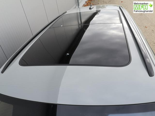 Skoda Octavia Combi 2.0 TSI 195 kW RS Kombi ABT 2.0TSI Pano Matrix Area AHK Sound GV5 