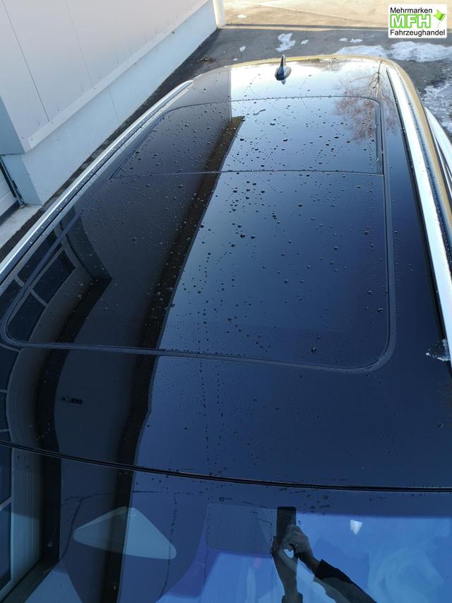 Skoda Superb Combi 2.0 TDI 142kW 4x4 Selection DSG ABT Standh. Sound AHK 360 Head Up Pano 