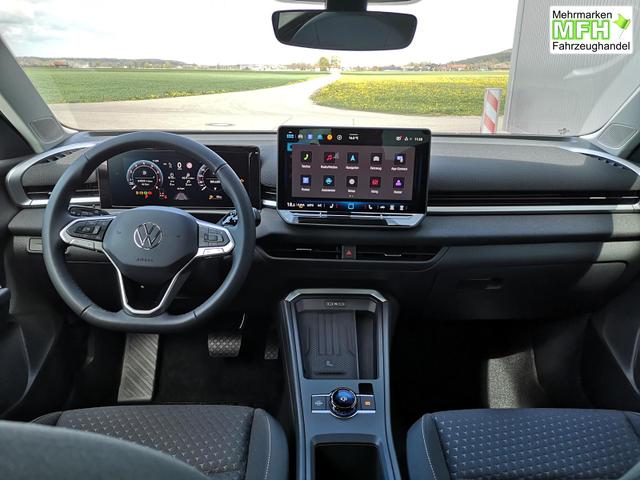 Volkswagen T-Roc 1.5 eTSI 110 kW Life DSG ACC Sunset AHK GV5 neues Modell 