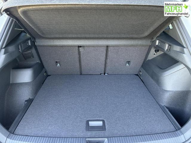 Volkswagen Tiguan 2.0 TDI 110 kW R-Line DSG Head Up Black 360 AHK 