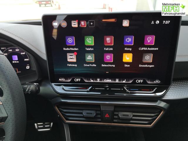Cupra Leon Sportstourer 2.0 TSI 245 kW 4Drive VZ Kombi ST 2.0TSI AHK Sound ACC Pano 