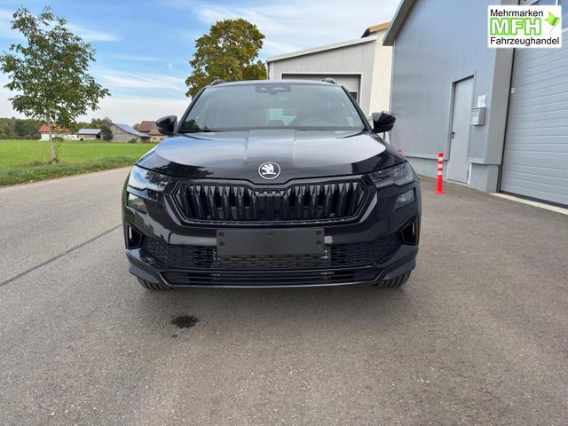 Skoda Karoq Sportline 1.5TSI DSG ACC Pano AHK GV4 