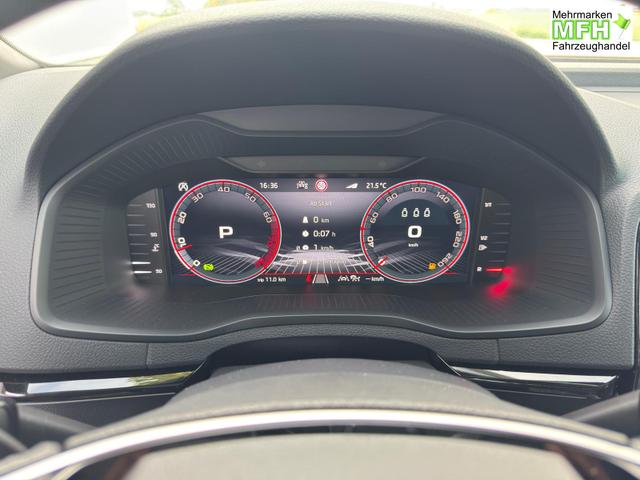 Skoda Karoq Sportline 1.5TSI DSG ACC Pano AHK GV4 