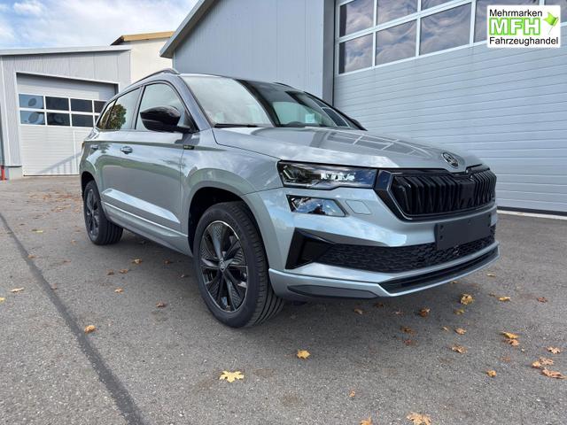 Skoda Karoq Sportline 2.0TDI DSG 4x4 AHK Matrix Navi ACC 